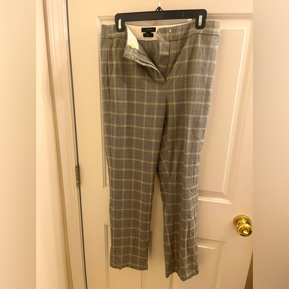 J Crew crop pants. Like new condition.